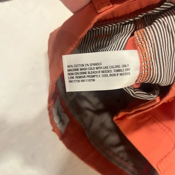 Goodfellow & Co Men’s 28 Every Wear Cotton Shorts - 7" Inseam - Orange - Picture 5 of 8